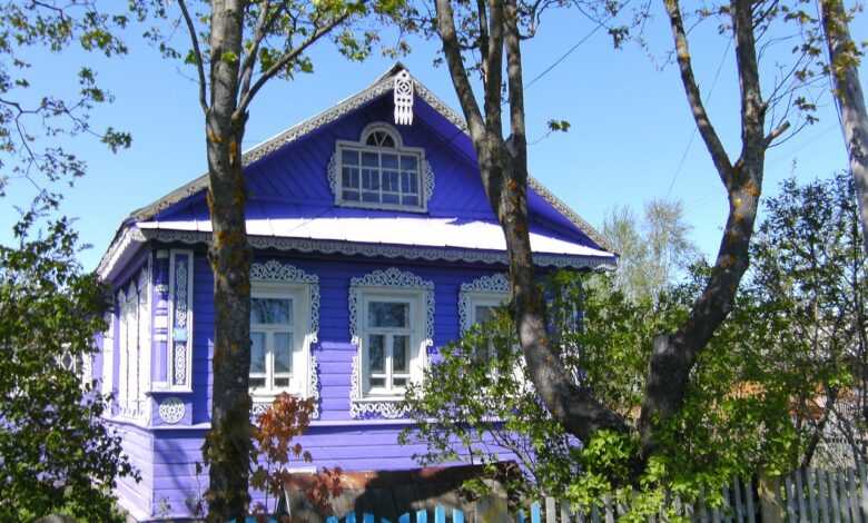 dacha, russia, cut wood