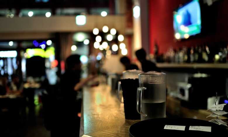 restaurant, restaurant atmosphere, bar