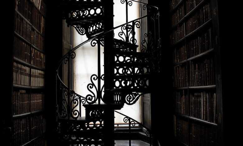 spiral staircase, stairs, trinity college